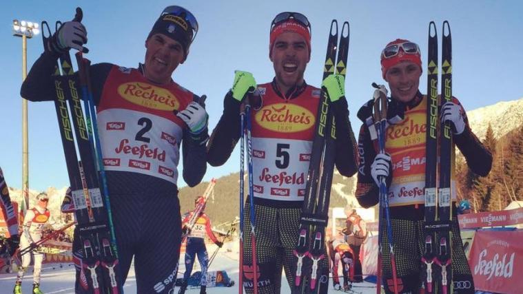 Samuel Costa (links) freut sich über den dritten Platz (Foto: FB FIS)