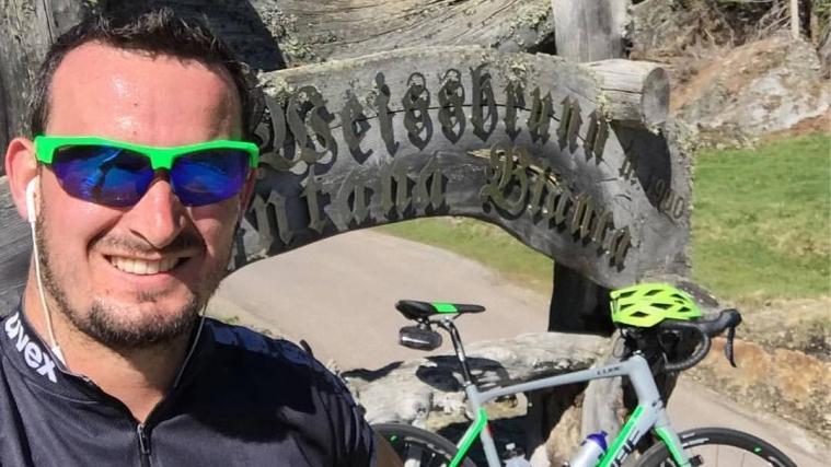 Dominik Paris bei einer Radtour