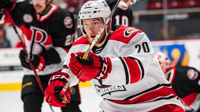 Kanadischer Neuzugang für den HCB: Dennis Robertson © facebook / Charlotte Checkers Hockey Club