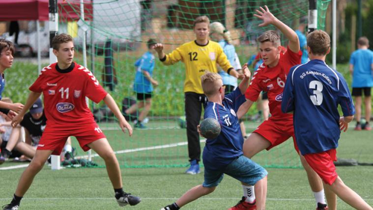 In Sand in Taufers trifft sich der Handball-Nachwuchs (Foto: hbcup-suedtirol.eu)