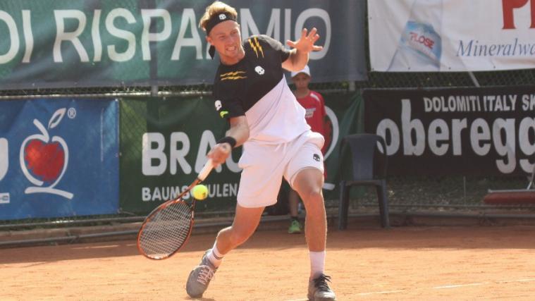 Jeremy Jahn steht beim Turnier in Rungg in Finale