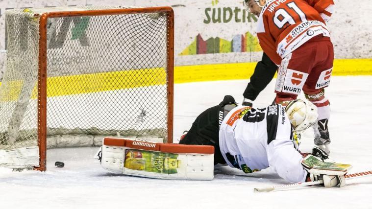 Mike Halmo war mit 4 Torbeteiligungen der überragende Mann (Foto: V. Antonello)