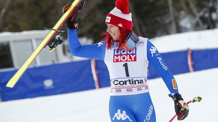 Hanna Schnarf jubelt nach Platz 2 in Cortina (Foto: Pentaphoto)