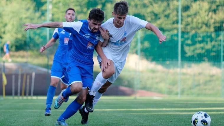 In der Oberliga wird auch diese Woche wieder um jeden Ball und Punkt gekämpft. © www.runggaldier.it / Dieter Runggaldier