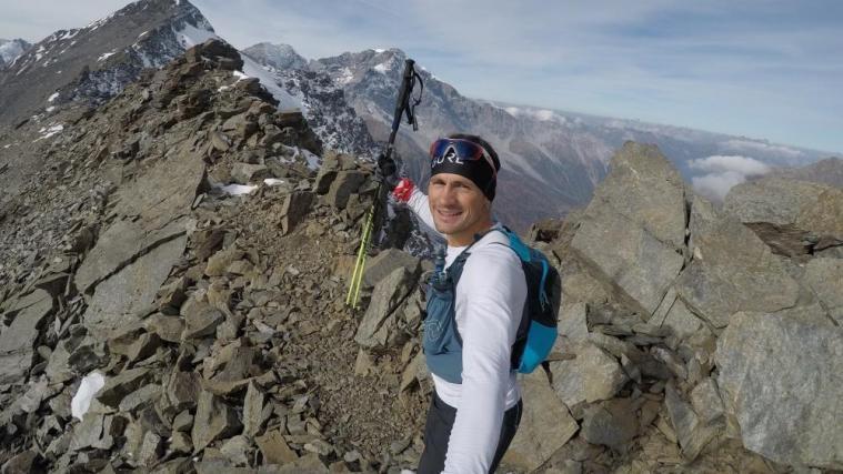 Daniel Jung am Ortler Höhenweg, hier auf dem Weg zum Madritschjoch.