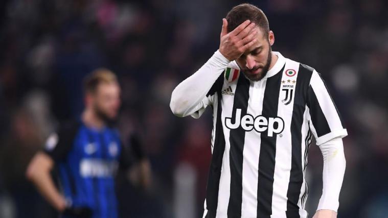 Gonzalo Higuain könnte Juventus verlassen. © APA/afp / MARCO BERTORELLO