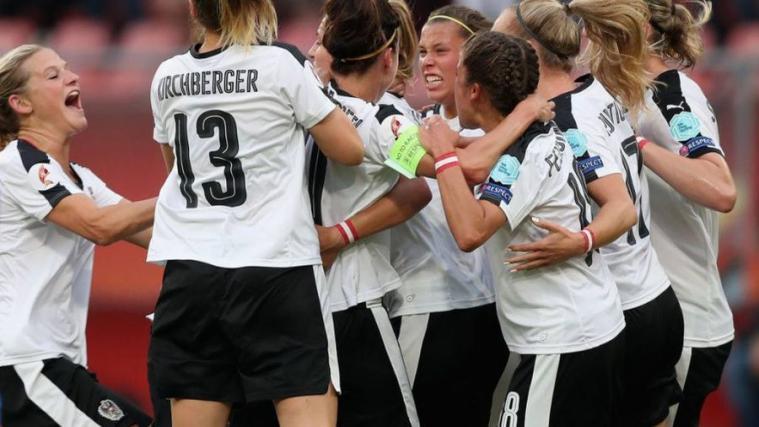Österreich darf weiter hoffen (Foto: FB/uefa)