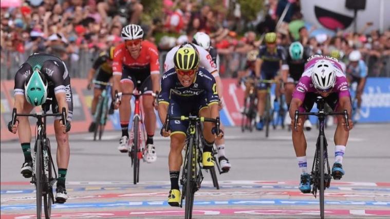 Caleb Ewan gewann die siebte Etappe im Sprint (Foto: @giroditalia)