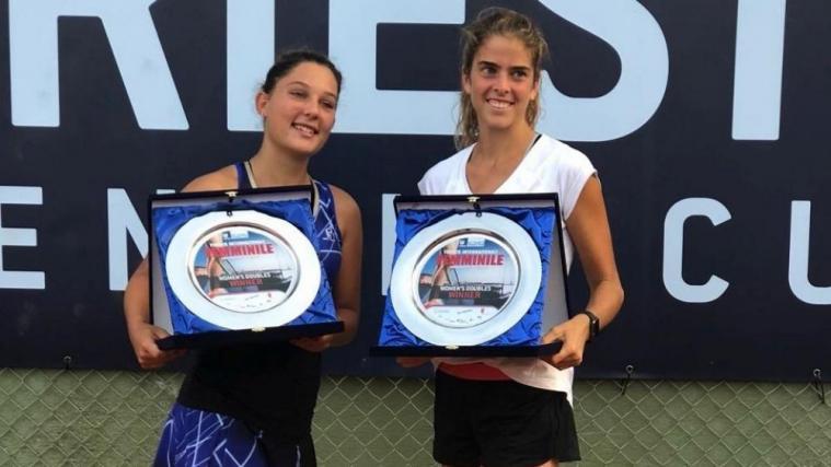 Maria Vittoria Viviani und Verena Hofer.
