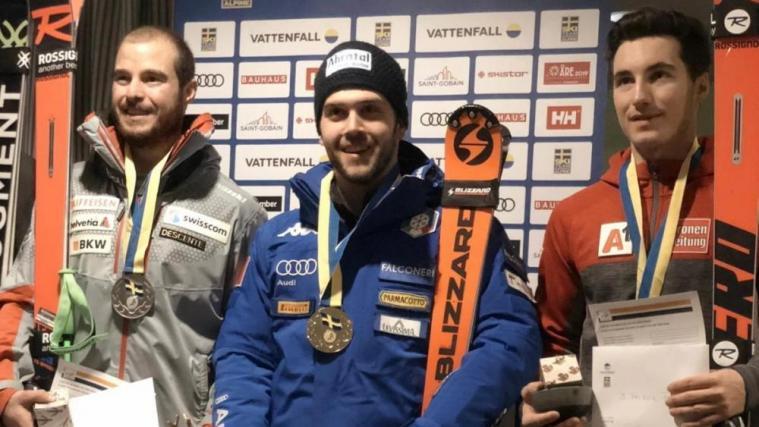 Sieger Simon Maurberger (Mitte) mit dem zweitplatzierten Schweizer Marco Reymond (links) und dem Dritten Patrick Feurstein aus Österreich.