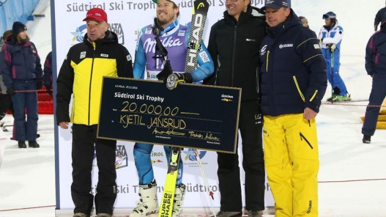Kjetil Jansrud bei der Siegerehrung