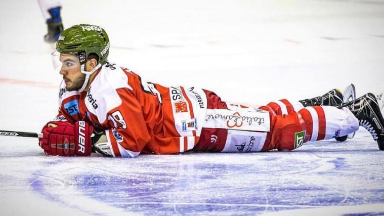 Chris DeSousa am Boden. Eine Aufnahme, die sinnbildlicher kaum sein könnte (Fotos: HCB)