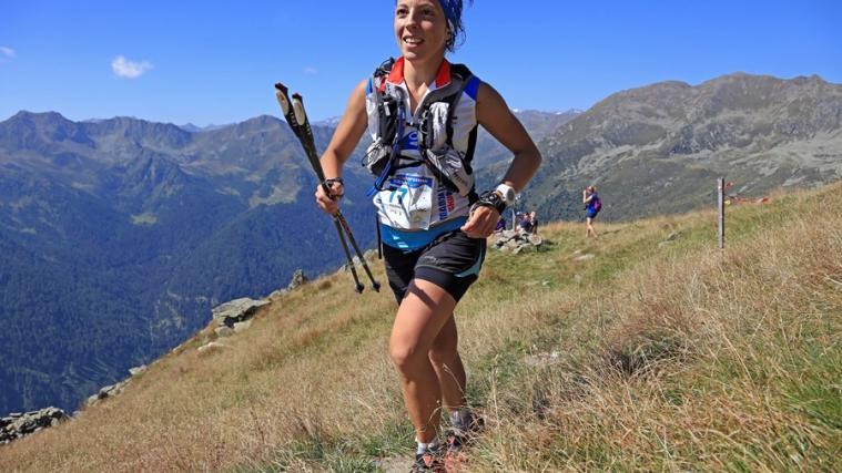Laufen in freier Natur beim Maddalene Sky Marathon