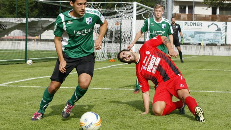 Der verhängnisvolle Moment: Martin Ritsch verletzt sich (Foto Laner)