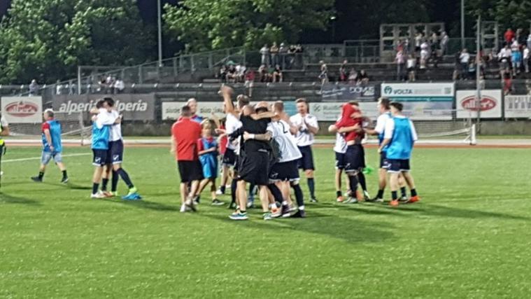 Der FC Meran steigt in die Landesliga auf