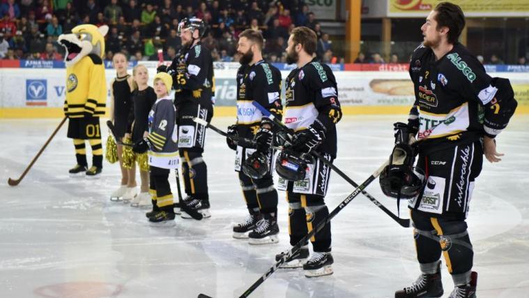 Für die Pusterer Spieler endete das fünfte Finalspiel mit einer Enttäuschung. © Optic Rapid/I. Foppa