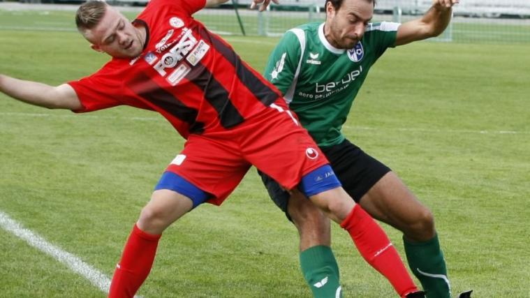 Matthias Bacher rieb sich an der "Mortiner" Defensive auf (Foto: D. Laner)