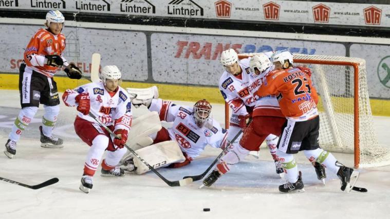 Ritten (in orange) will ein Offensiv-Feuerwerk abfeuern. © Max Pattis