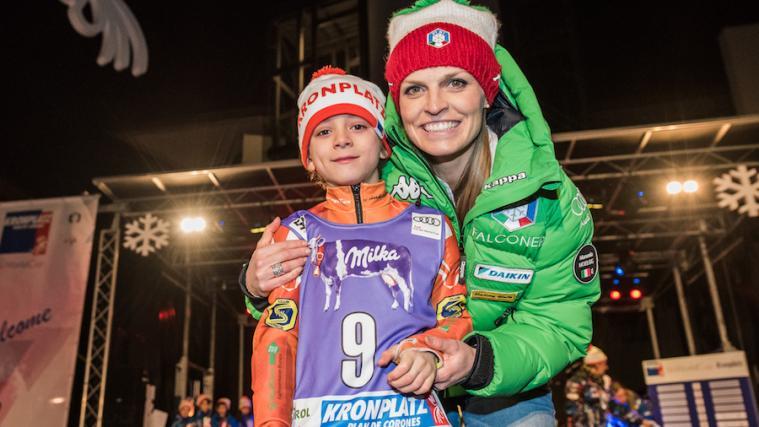 Manuela Mölgg fährt am Kronplatz mit der 9 (Wisthaler)