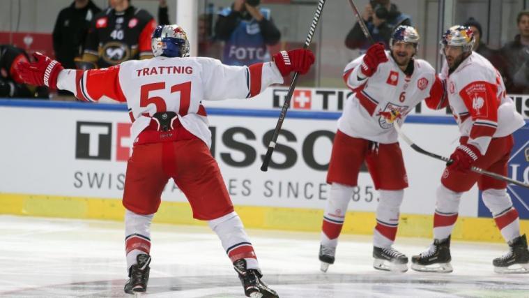 Freude bei den „Bullen“: Salzburg steht erstmals im Halbfinale. © APA / EXPA/ROLAND HACKL