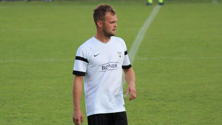 Fällt sechs bis acht Wochen aus: Stefan Rellich (Foto SN)