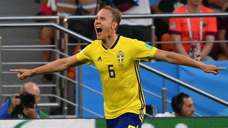 Brachte Schweden in Führung: Ludwig Augustinsson. © APA/afp / ANNE-CHRISTINE POUJOULAT