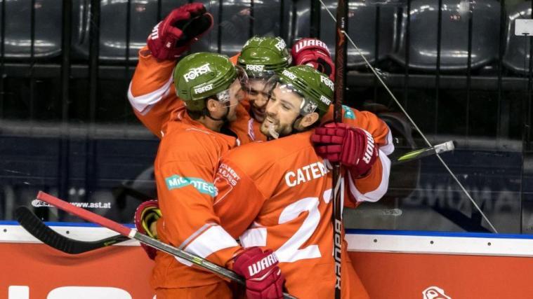 Dan Catenacci (r.) brachte die Foxes bereits nach 38 Sekunden in Führung. © V. Antonello