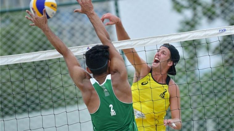Für Jakob Windisch (re.) ging die U21-WM in der Runde der letzten 24 zu Ende (fivb.com)