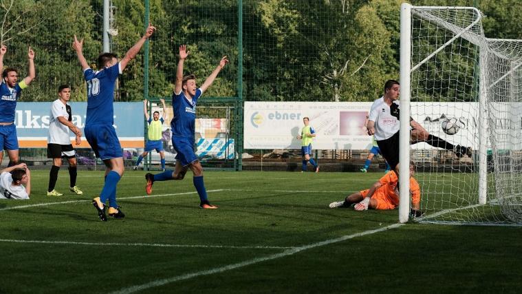 Der Paulsner 3:2-Treffer gegen Tramin (Foto Runggaldier)