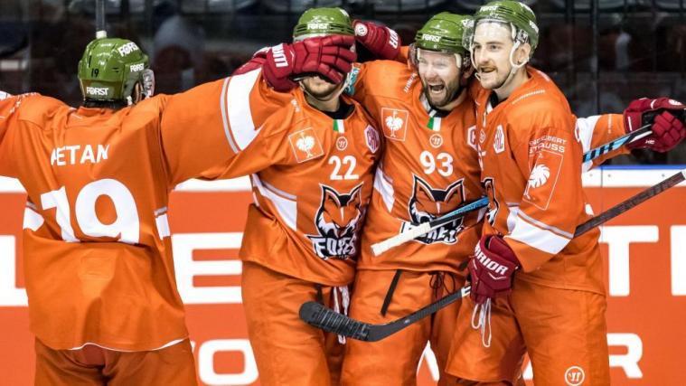 Matti Kuparinen (verdeckt, 2 Tore), Luca Frigo (Mitte, 1 Tore, 2 Assists) und Tim Campbell (rechts, 2 Assists) zählten zu den Matchwinnern.