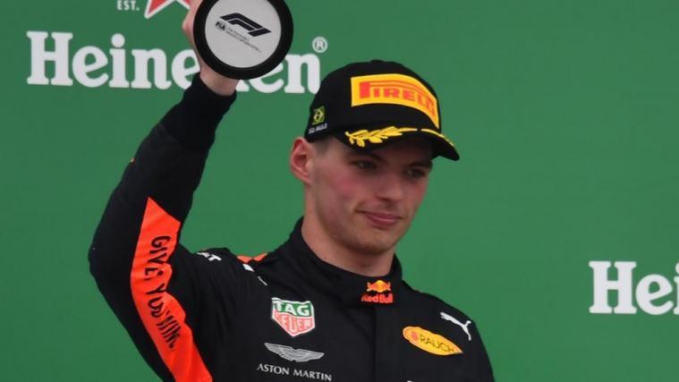 Max Verstappen hatte seine Nerven nach Rennschluss nicht im Griff. © APA/afp / NELSON ALMEIDA