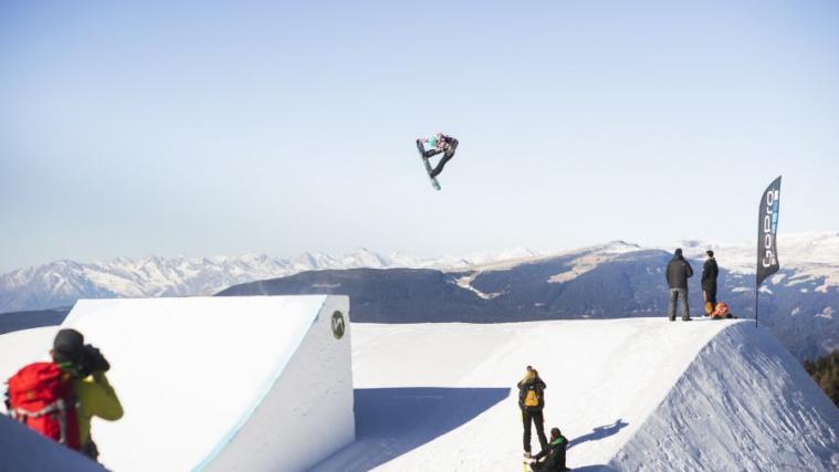 Die Snowboarder eröffneten den Weltcup auf der Seiser Alm (Foto: F-Tech)