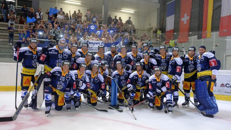 Der EV Zug gewann den DolomitenCup (Foto Max Pattis)