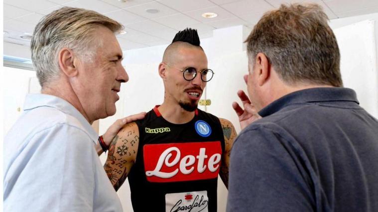Carlo Ancelotti mit Napoli-Kapitän Marek Hamsik. © ANSA / TWITTER/SSC CALCIO NAPOLI