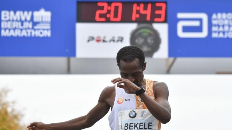 Knapp am Weltrekord vorbei: Kenenisa Bekele in Berlin © APA/afp / JOHN MACDOUGALL