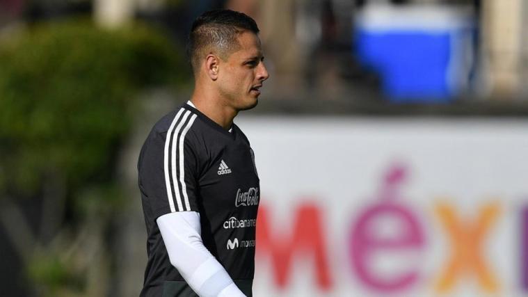 Chicharito richtet sich an die mexikanischen Fans. © SID / YURI CORTEZ