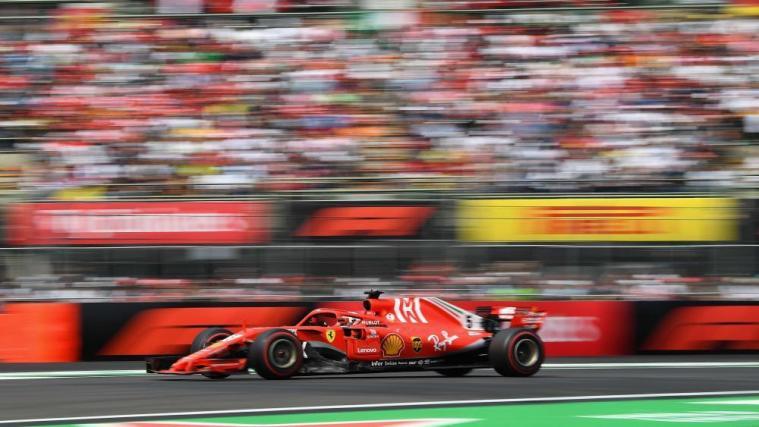 Sebastian Vettel in seinem Ferrari. © APA/getty / CLIVE MASON