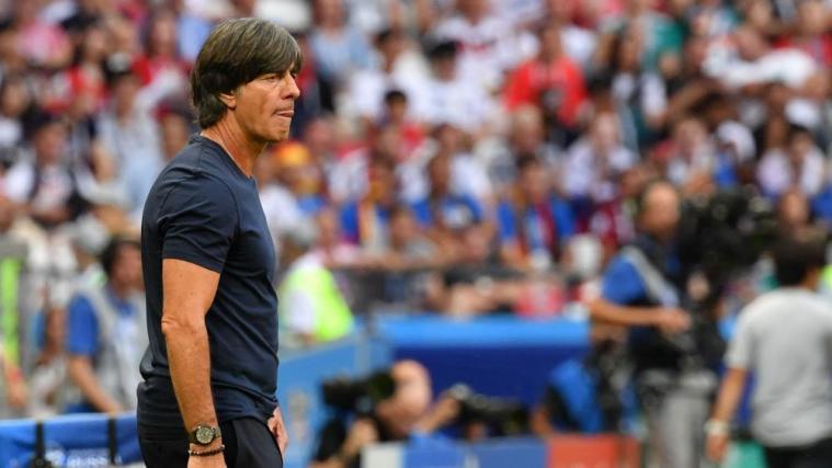 Jogi Löws Zukunft ist ungewiss. © APA/afp / SAEED KHAN