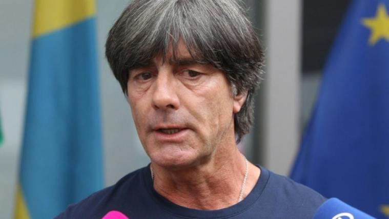 Joachim Löw hat der DFB-Führung seine Analyse vorgelegt © SID / DANIEL ROLAND