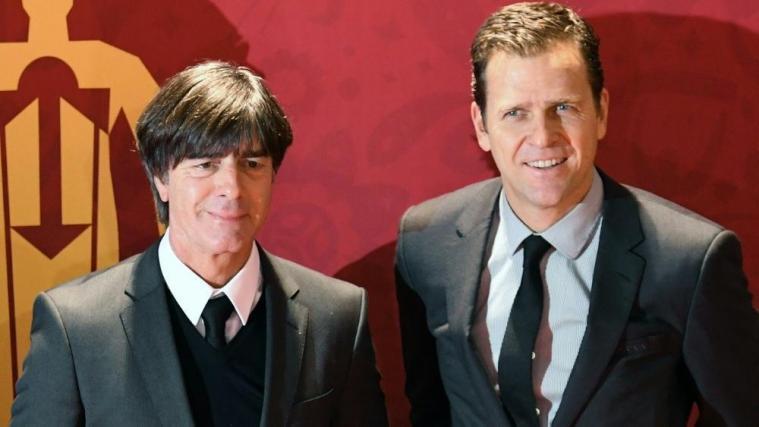 Müssen das WM-Aus aufarbeiten: Löw (l.) und Bierhoff © SID / KIRILL KUDRYAVTSEV