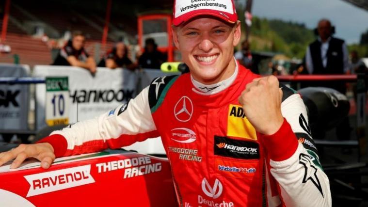 Mick Schumacher holte seinen ersten Dreifachsieg. © PIXATHLON/SID