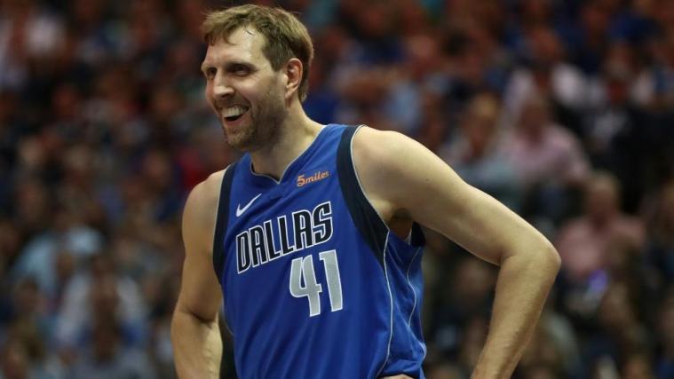 Dallas-Legende Dirk Nowitzki bekommt eigene Straße © SID / RONALD MARTINEZ