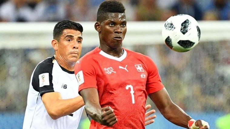 Schweiz-Stürmer Embolo: Von der WM in den Kreißsaal