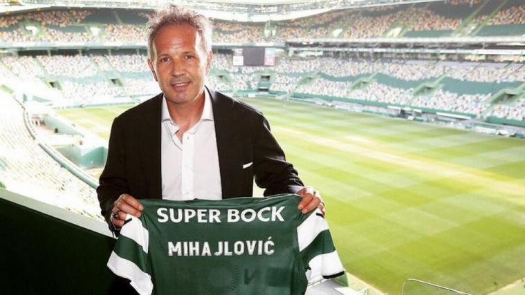 Sinisa Mihajlovic bei seiner Vorstellung in Lissabon. © Twitter SCP