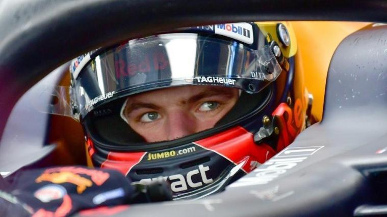 Verstappen spricht über sein Überholmanöver gegen Ocon. © SID / GIUSEPPE CACACE