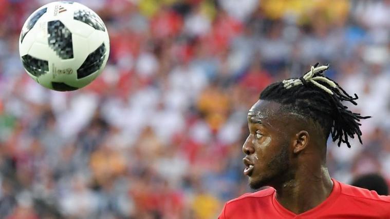 Lieferte einen Lacher ab: Michy Batshuayi. © APA/afp / PATRICK HERTZOG