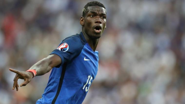 Frankreichs Mittelfeld-Star Paul Pogba. © APA/afp / VALERY HACHE