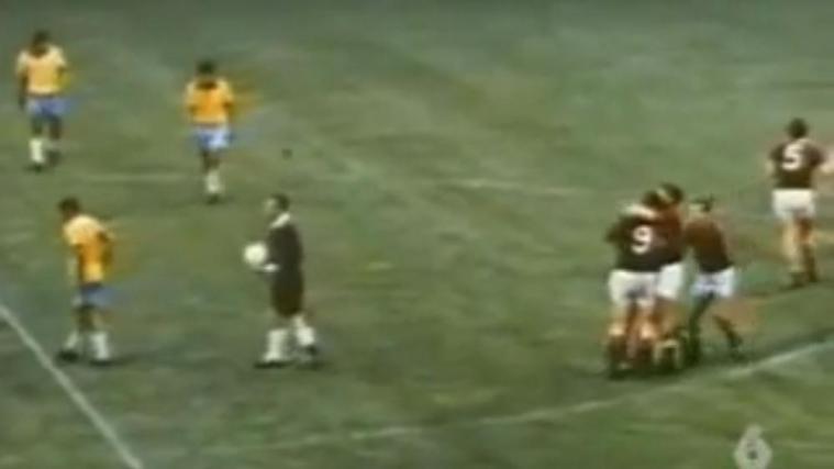 Hängende Köpfe bei den Brasilianern, Jubel bei den Ungarn nach dem Schlusspfiff des Schiedsrichters. © Screenshot YouTube