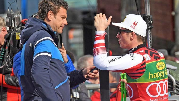 Nach seinem 8. Gesamtweltcupsieg war Hirscher ein gefragter Interview-Partner. © Hermann Sobe