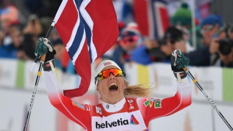Sieg vor Heimpublikum: Therese Johaug © SID / JOE KLAMAR
